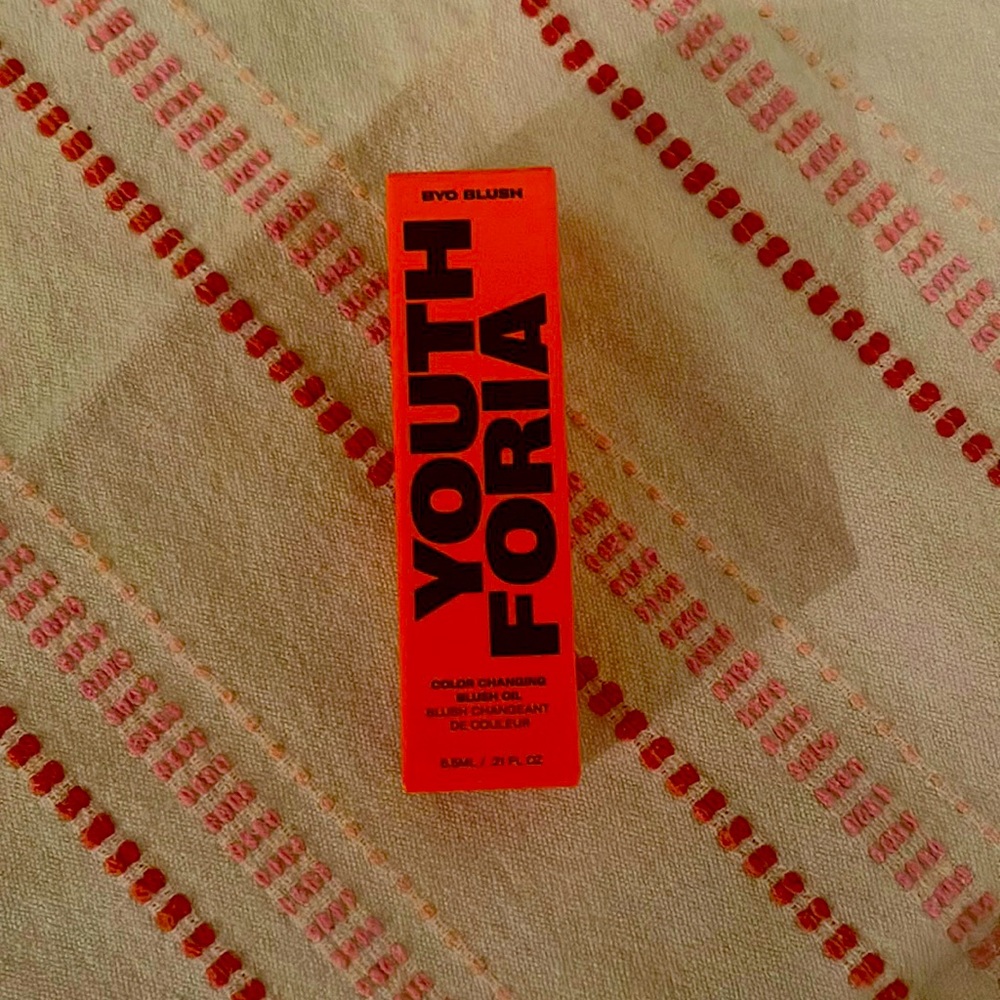 Youth Foria blush oil